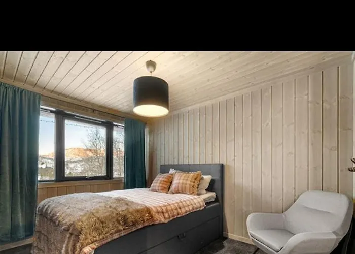 Semesterbostad Flott Stor Rett Ved Golfbane , Skianlegg Og